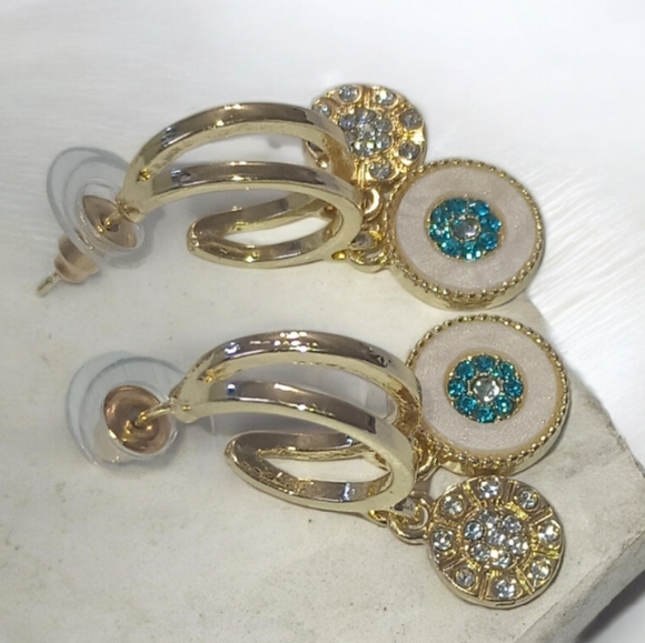 Elegant Gold and Blue Dangle Earrings - Picture 2 of 8